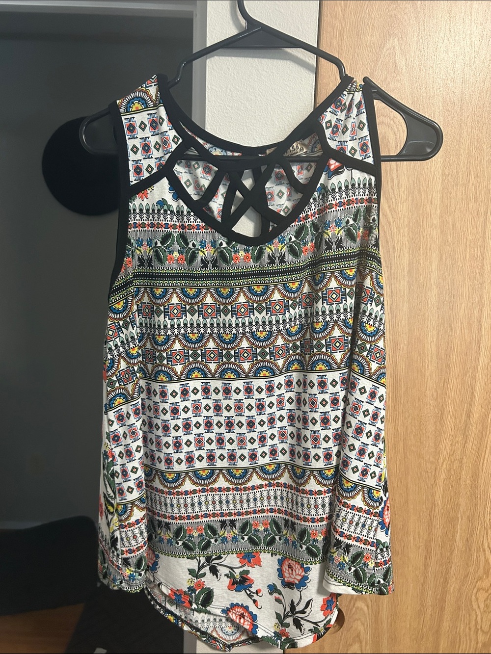 Lavish Multicolor Printed Cutout Neck Tank with Black Trim